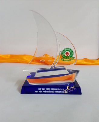 Kỷ niệm chương pha lê giá rẻ 04