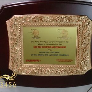 Biểu trưng gỗ đồng rẻ